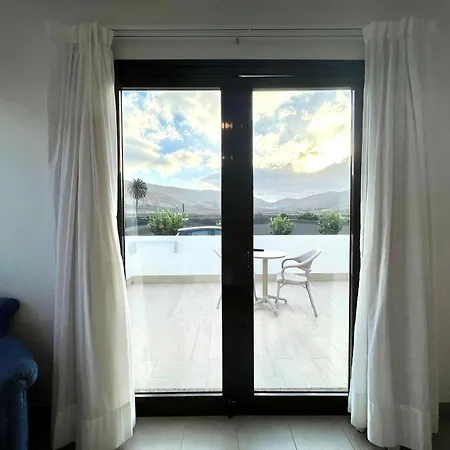 Daire Double With Terrace Or Balcony, Wifi, Breakfast Included And Volcano View Yaiza (Lanzarote)